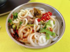 -齐记土鸡米线