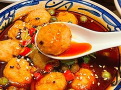 -麻辣总动员·川派海鲜·现炒浇头面·自贡菜(五彩城店)