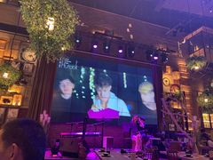 -临界音乐酒馆·小龙虾·江湖菜(华熙LIVE·鱼洞店)