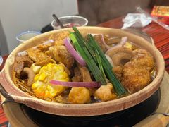 牛腩牛杂煲-沙胆彪炭炉牛杂煲(上海日月光广场店)