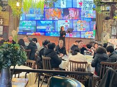 -临界音乐酒馆·小龙虾·江湖菜(华熙LIVE·鱼洞店)