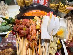 -签多多串串香火锅