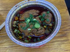 -八一路好吃街(雨田商务大厦店)