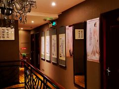 -莱蔻·圣灸堂·推拿艾灸(天山店)