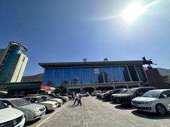 -兰州步行街希尔顿欢朋酒店