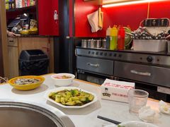 -鲁员外地锅鸡地锅鱼(古墩路店)