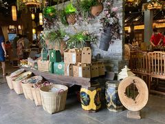 -花溪雨·森林餐厅(石基店)
