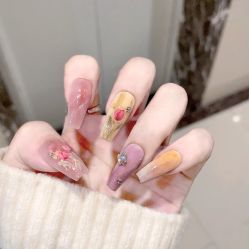 -兔猫ToMoreNails美甲美睫