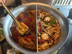 -湊湊火锅·茶憩(新中关购物中心店)