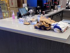 -瑞幸咖啡(灵芝地铁站店)