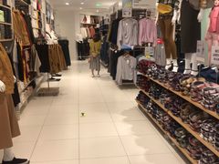 -优衣库(青岛伟东乐客城店)