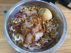 -舌尖上的米粉(阳朔二店)