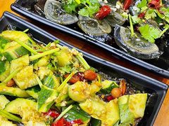 拍黄瓜-曹丞相·地锅鸡·地锅鱼(武林店)