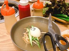 冷面-黄金牧场(明洞总店)