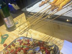 -喝丢一只鞋海鲜烧烤·海肠捞饭(东关街店)