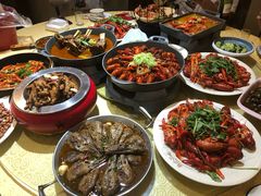 -鲁小三·大骨自助(金山总店)