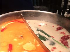 -湊湊火锅·茶憩(新中关购物中心店)