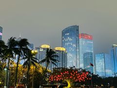 -万绿园