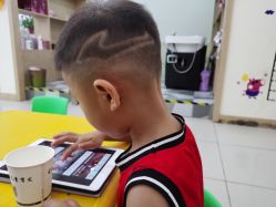 -萌酷专业儿童剪发造型(悦方店)