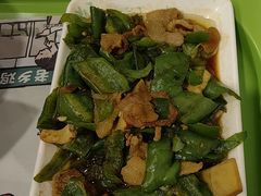 -老乡鸡(亳州路天庆大厦店)