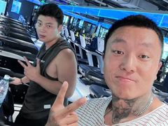 -派立斯游泳健身(狂野店)