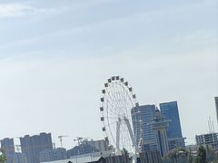 -霍尔果斯国门景区
