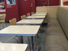 用餐区-肯德基(甘家口店)