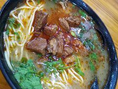 -志权牛肉面(灵山路店)