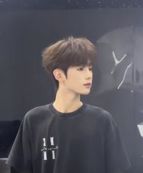 -M1山木造型国潮男士发型定制