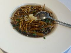 响油鳝糊-老洋房花园饭店(绍兴路店)