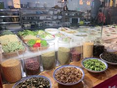 -鱼窝棚柴火铁锅炖(富山屯店)