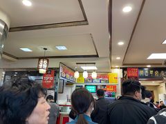 大堂-门框胡同百年卤煮(新街口店)