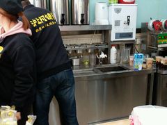 -沪上阿姨鲜果茶(华新大街店)