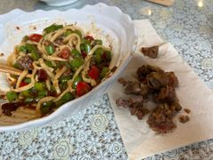 辣爆小公鸡拌面-乐三里屯面馆(阿那亚店)