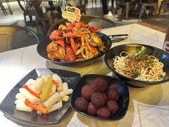 -巴厘龙虾·榜首油焖大虾(音乐学院·沿江酒馆店)