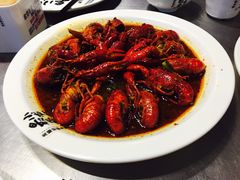 招牌十三香小龙虾-龙巢盱眙龙虾·牛蛙·烧烤宵夜(八卦岭店)