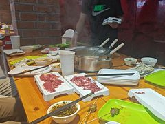 -养牛邓·潮汕牛肉海鲜自助火锅(广州店)