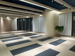 -乐刻瑜伽·普拉提·小瑜荚YogaPod(滨江银泰店)