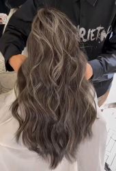 -PE SALON