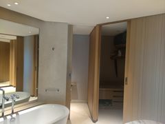 -上海佘山世茂艾美酒店