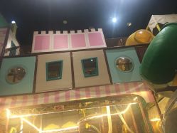 -玩塾品格乐园(宇宙太空龙旗店)