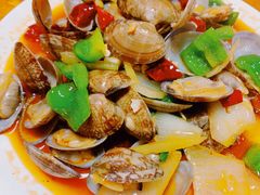 爆炒花斑蛤-温州一家人美食(西木头市店)