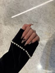 -UGIRL有个美甲