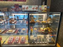 面包甜点陈列柜-星巴克(深圳港隆城分店)