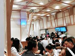大堂-小满手工粉(上海月星环球港店)