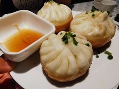 蟹粉生煎-光明邨大酒家(淮海路店)