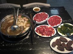 -一鼎牛鲜活牛肉城(晋江海峡国际食品城店)