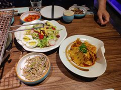 -明洞阿姨·韩式酱蟹烤肉·创意料理(三元桥店)