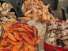 -圣丰索菲特·2 On 988 Café 自助餐厅