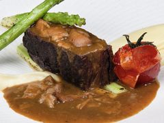 -卡佩罗意大利餐厅及酒吧Al Cappello Trattoria